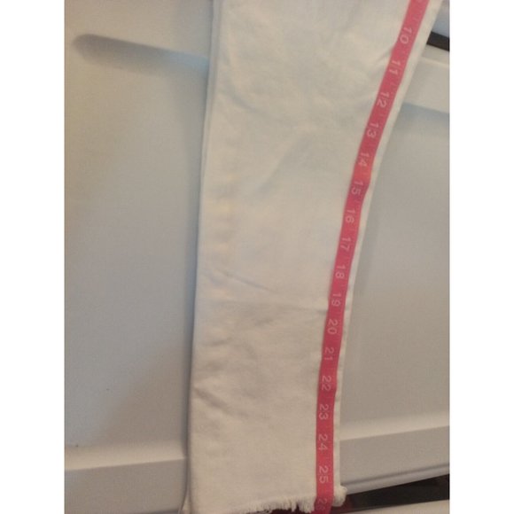 Women's Levi's 721 High Rise Frayed Hem Distressed Skinny Jeans Size 27 - Picture 8 of 8